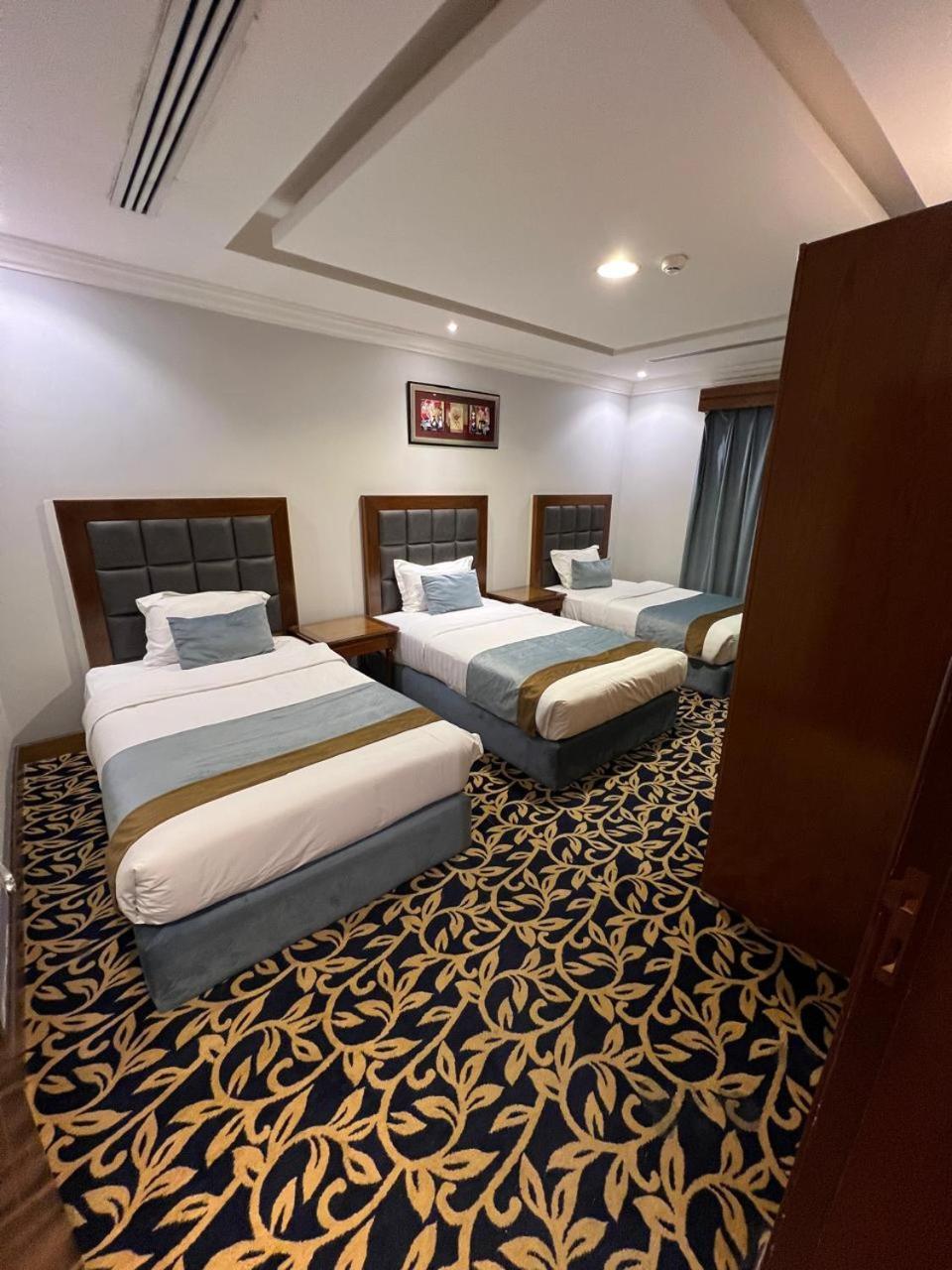Al Masem Serviced Apartments - Exit 9 Rijád Szoba fotó