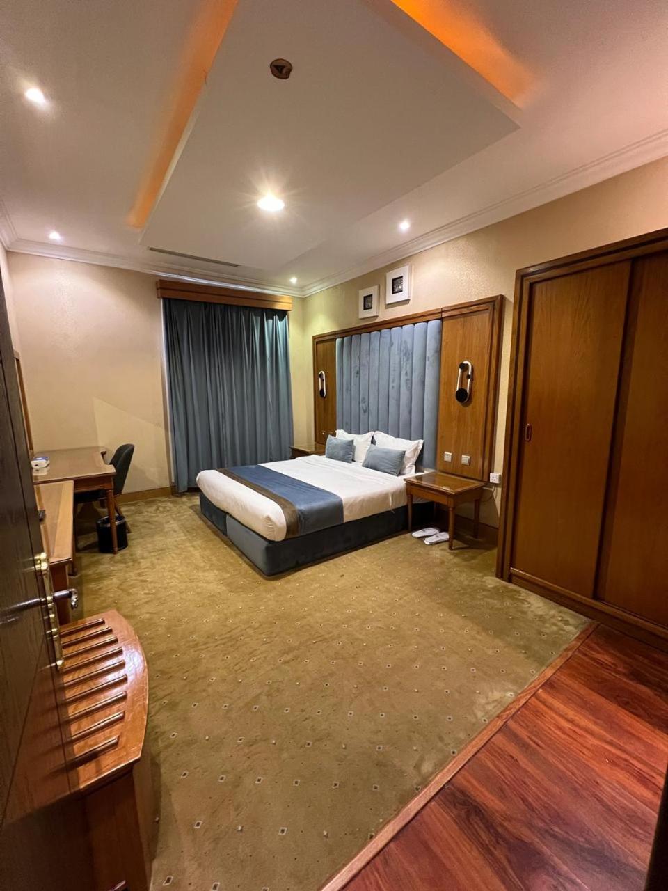 Al Masem Serviced Apartments - Exit 9 Rijád Kültér fotó