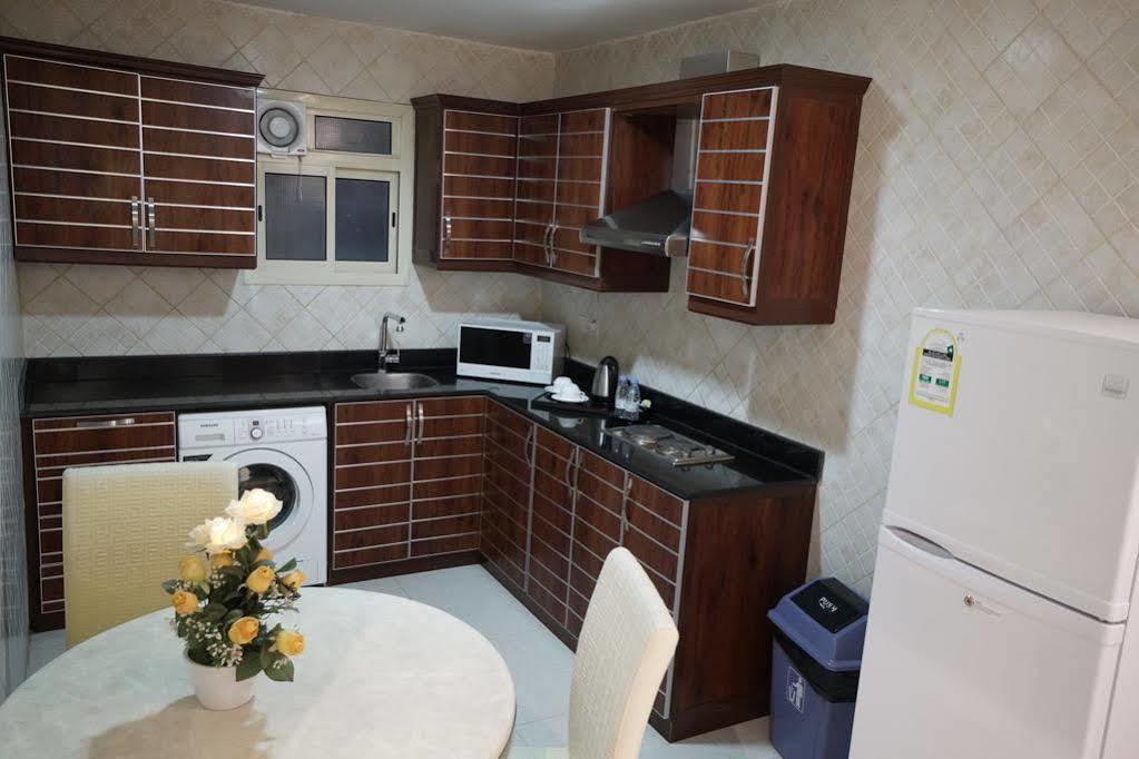 Al Masem Serviced Apartments - Exit 9 Rijád Kültér fotó