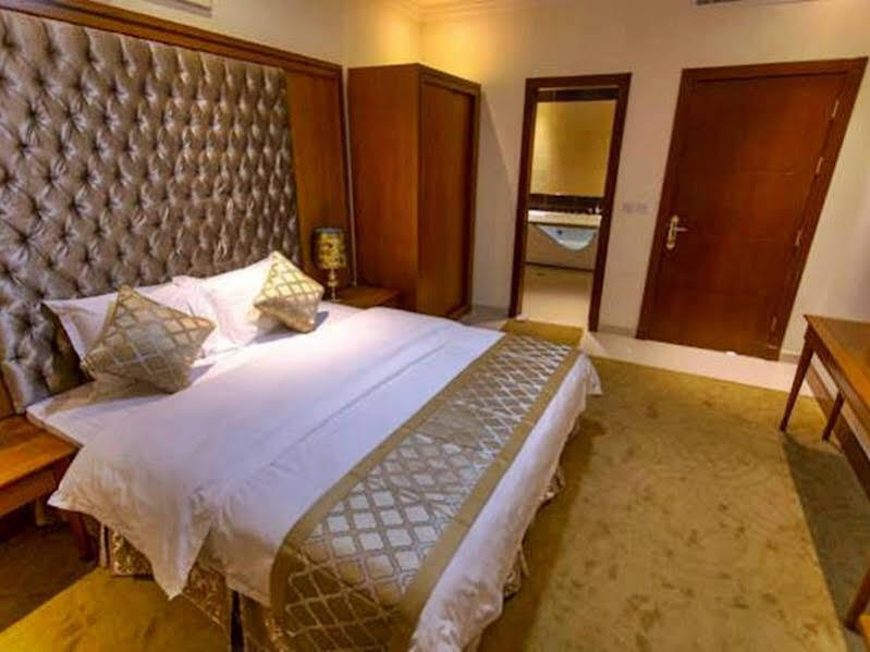 Al Masem Serviced Apartments - Exit 9 Rijád Kültér fotó